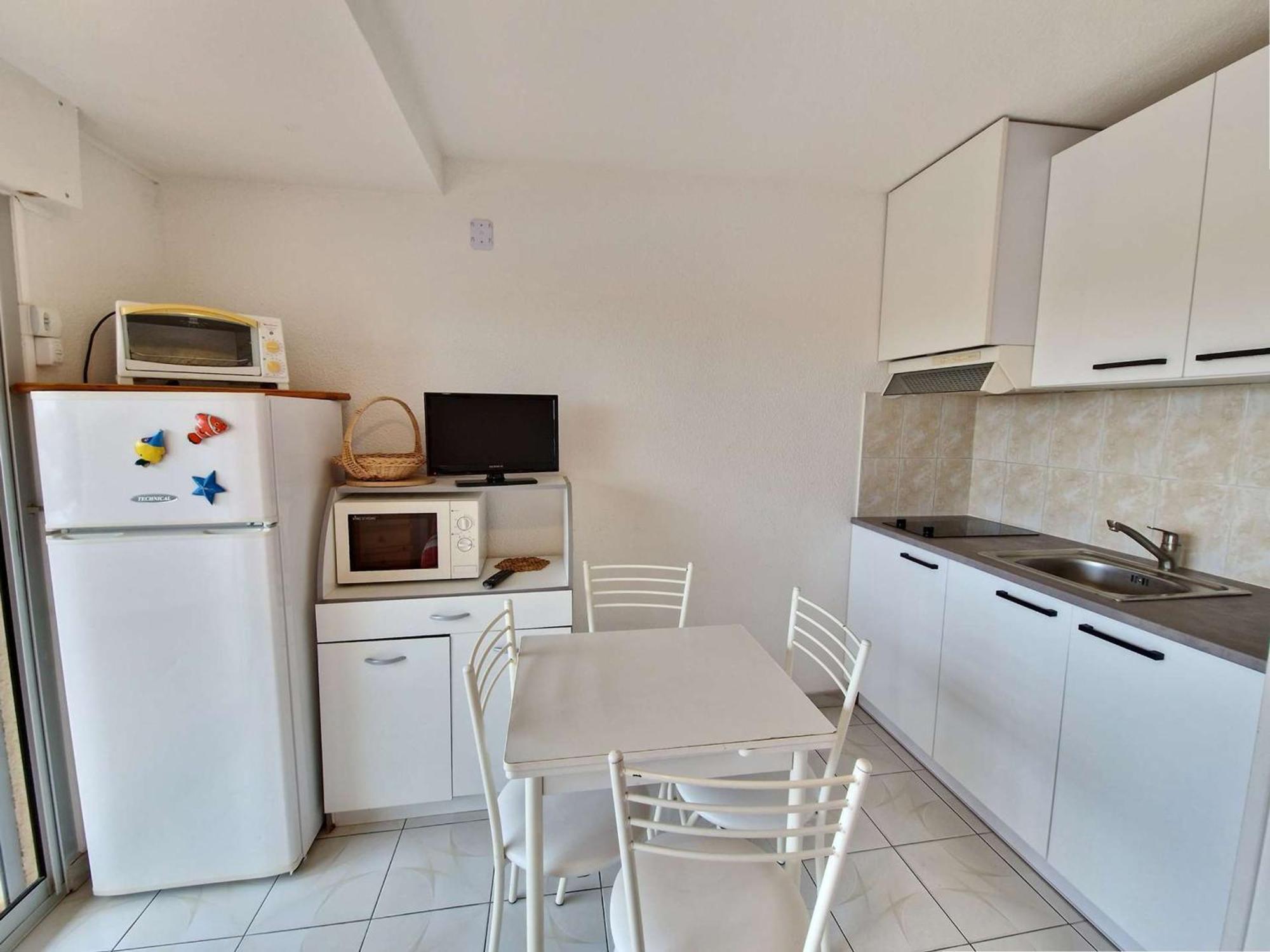 מרסיאן Studio Cabine Cosy Avec Terrasse, Acces Direct Plage Et Parking Prive, 2-4 Pers, Animaux Ok - Fr-1-387-139 מראה חיצוני תמונה